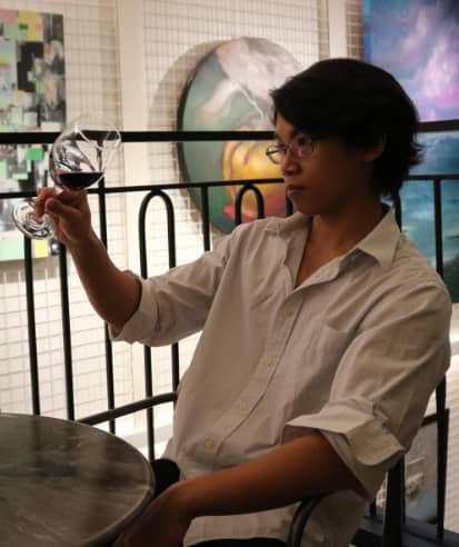 A TOAST to Vino.